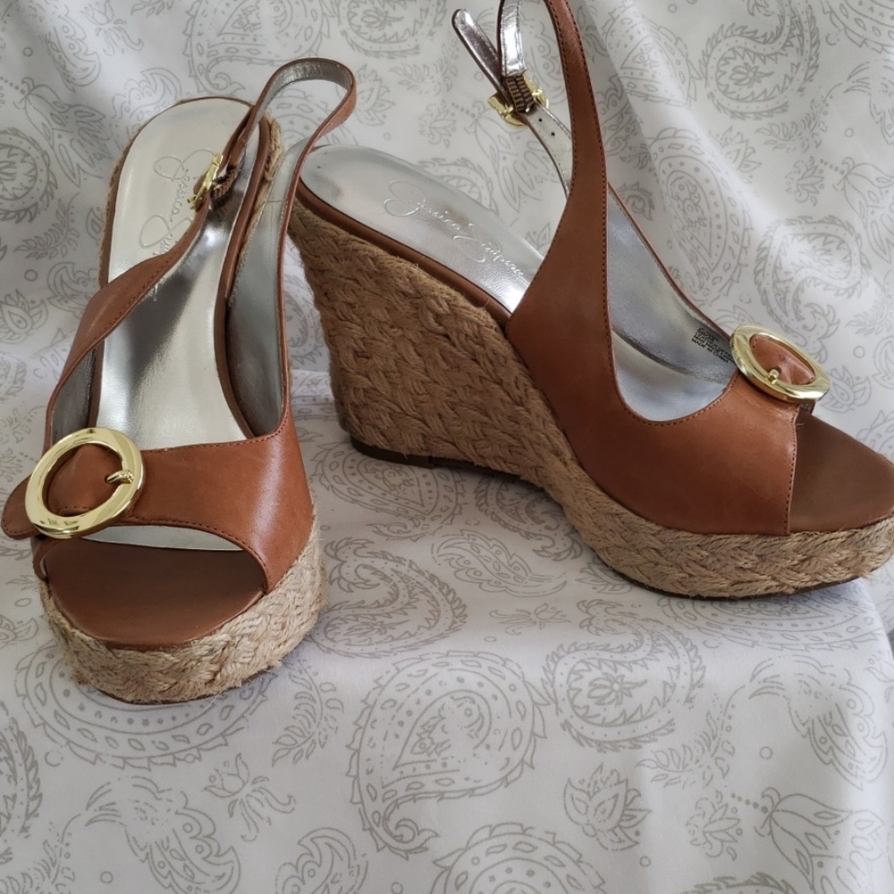 Jessica Simpson Tan Woven Bottom Wedges